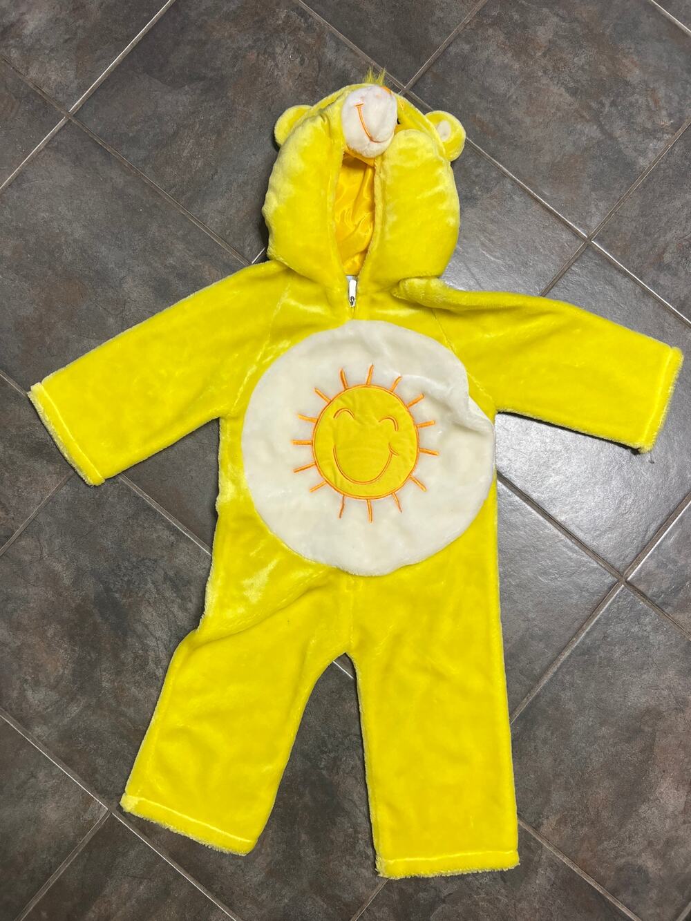 VINTAGE CARE BEARS SUNSHINE COSTUME SIZE 2T EUC Y2K